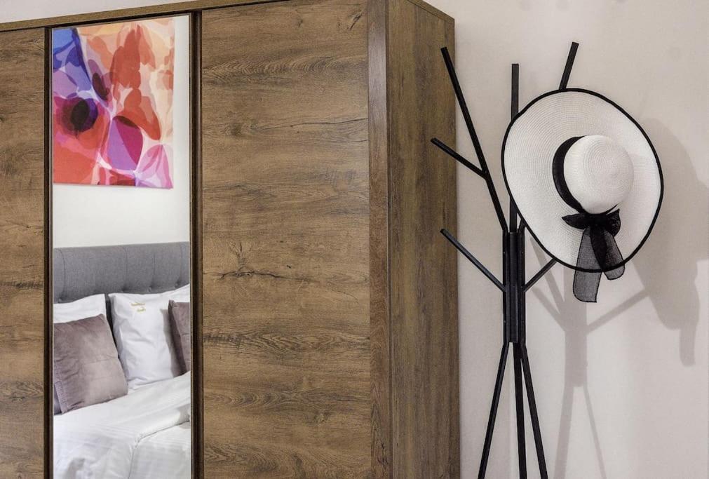 Menda Suite Heraklion Zewnętrze zdjęcie